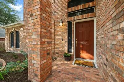 4435 Hunters Lodge Drive, Round Rock, TX 78681 - Photo 2
