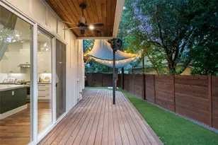 5601 Jackie Robinson St, Austin, TX 78721 - Photo 36
