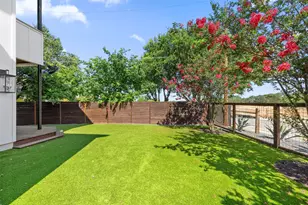 5601 Jackie Robinson St, Austin, TX 78721 - Photo 34