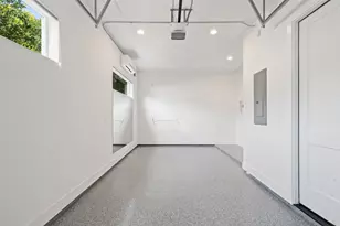 5601 Jackie Robinson St, Austin, TX 78721 - Photo 30