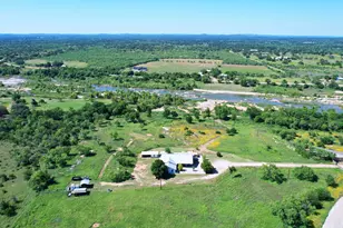 19811 W Ranch Road 152 Rd, Llano, TX 78643 - Photo 1