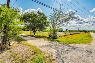2411 Rohde Rd, Kyle, TX 78640 - Photo 12
