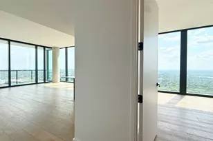 610 Davis St, Austin, TX 78701 - Photo 2