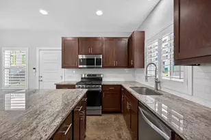 2005 Sager Dr, Austin, TX 78741 - Photo 10