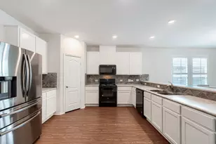 221 Auburn St, Kyle, TX 78640 - Photo 16