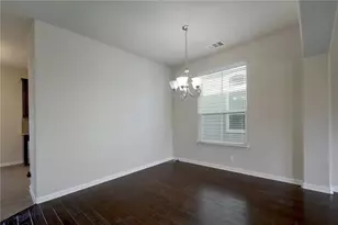 8528 White Ibis Dr, Austin, TX 78729 - Photo 14