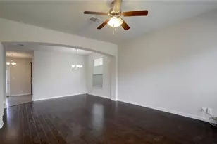8528 White Ibis Dr, Austin, TX 78729 - Photo 10