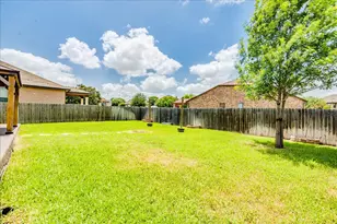 401 Waterleaf Blvd, Kyle, TX 78640 - Photo 28