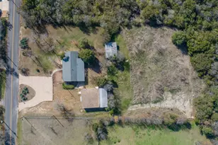 4806 Pecan Springs Rd, Austin, TX 78723 - Photo 6