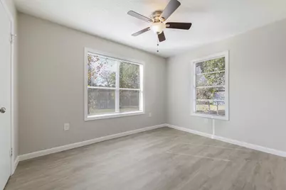 4806 Pecan Springs Road, Austin, TX 78723 - Photo 24