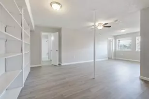 4806 Pecan Springs Rd, Austin, TX 78723 - Photo 14