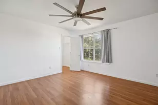 125 Phillips St, Hutto, TX 78621 - Photo 24