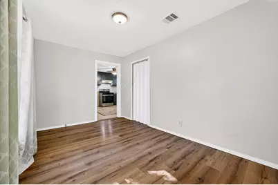 204 Taylor Street, Hutto, TX 78634 - Photo 16