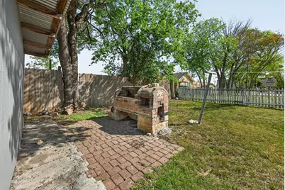 204 Taylor Street, Hutto, TX 78634 - Photo 24