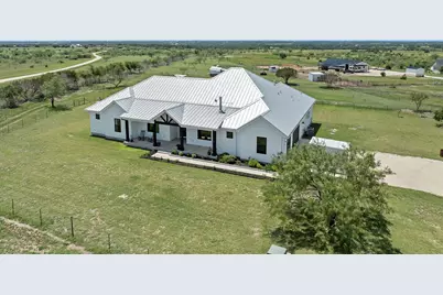 5925 County Road 236 Road, Liberty Hill, TX 78642 - Photo 2