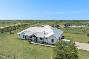 5925 County Road 236 Rd, Liberty Hill, TX 78642 - Photo 2