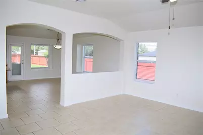 4012 Mayfield Cave Trail, Round Rock, TX 78681 - Photo 4
