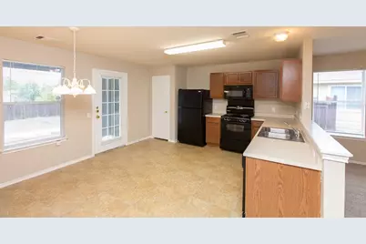 14009 Briarcreek Loop, Manor, TX 78653 - Photo 16