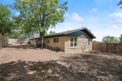 11704 Indianhead Drive, Austin, TX 78753 - Photo 24