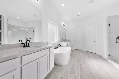 7425 Desert Needle Drive, Lago Vista, TX 78645 - Photo 14