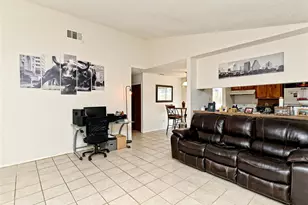 12002 Arrowwood Dr, Austin, TX 78727 - Photo 6