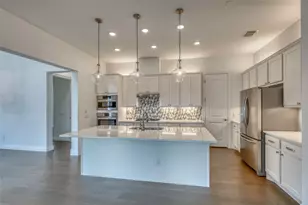 110 Rivalto Dr, Horseshoe Bay, TX 78657 - Photo 12