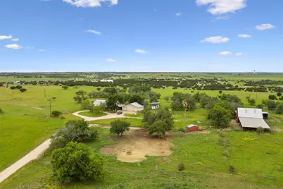 1000 County Road 215, Florence, TX 76527 - Photo 8