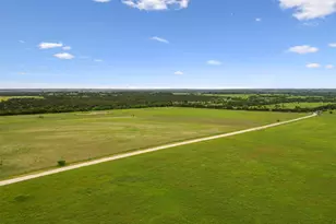 1000 Co Rd 215, Florence, TX 76527 - Photo 36