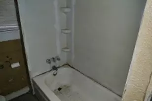 1001 S 16th St, Waco, TX 76706 - Photo 14