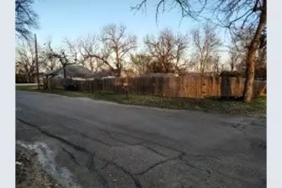 1001 S 16th Street, Waco, TX 76706 - Photo 4