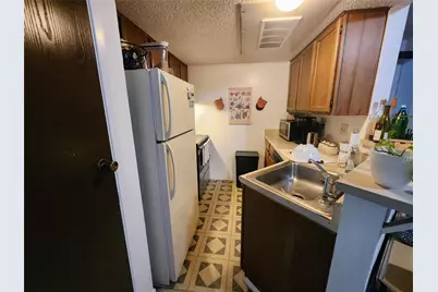 701 W 25th Street #4, Austin, TX 78705 - Photo 2