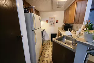701 W 25th St, Austin, TX 78705 - Photo 2
