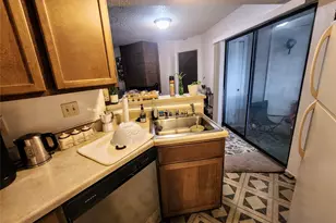 701 W 25th St, Austin, TX 78705 - Photo 4