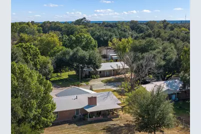 113 North Avenue, Lexington, TX 78947 - Photo 34