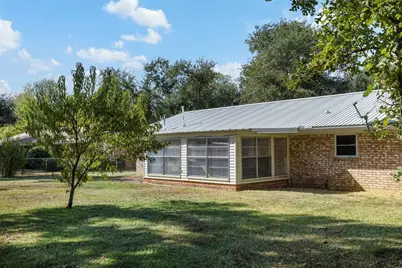 113 North Avenue, Lexington, TX 78947 - Photo 24