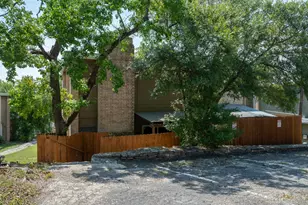 6406 Chimney Creek Cir, Austin, TX 78723 - Photo 26