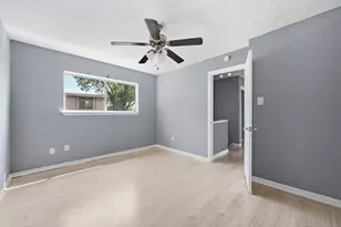 6406 Chimney Creek Cir, Austin, TX 78723 - Photo 16