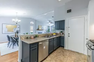 4701 San Simeon Dr, Austin, TX 78749 - Photo 8