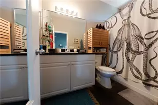 2401 E 6th St, Austin, TX 78702 - Photo 22