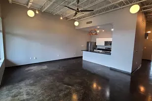 2401 E 6th St, Austin, TX 78702 - Photo 4