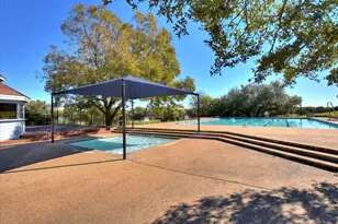 11125 Pinehurst Dr, Austin, TX 78747 - Photo 14