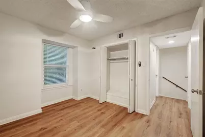 1302 E Saint Johns Avenue #A, Austin, TX 78752 - Photo 14