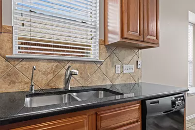 1704 McClannahan Drive, Austin, TX 78748 - Photo 12