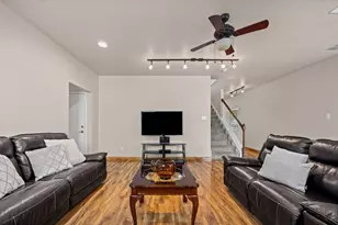 1704 McClannahan Dr, Austin, TX 78748 - Photo 8