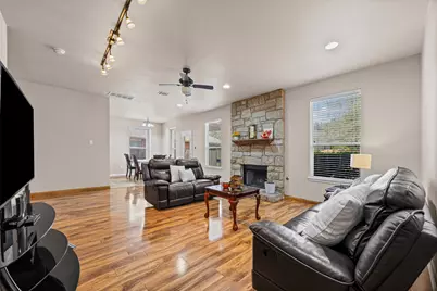 1704 McClannahan Drive, Austin, TX 78748 - Photo 8