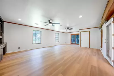 807 Country Club Road, Georgetown, TX 78628 - Photo 12