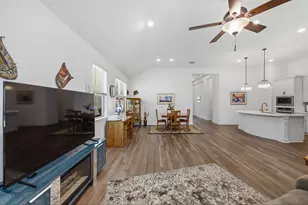 602 Jefferson Dr, Kyle, TX 78640 - Photo 6