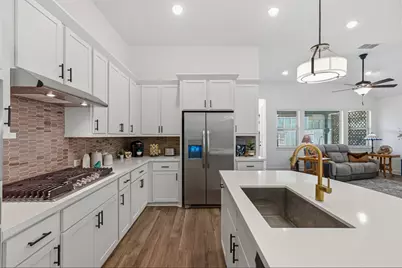 602 Jefferson Drive, Kyle, TX 78640 - Photo 14