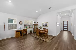 602 Jefferson Dr, Kyle, TX 78640 - Photo 8