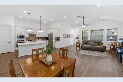 602 Jefferson Drive, Kyle, TX 78640 - Photo 10